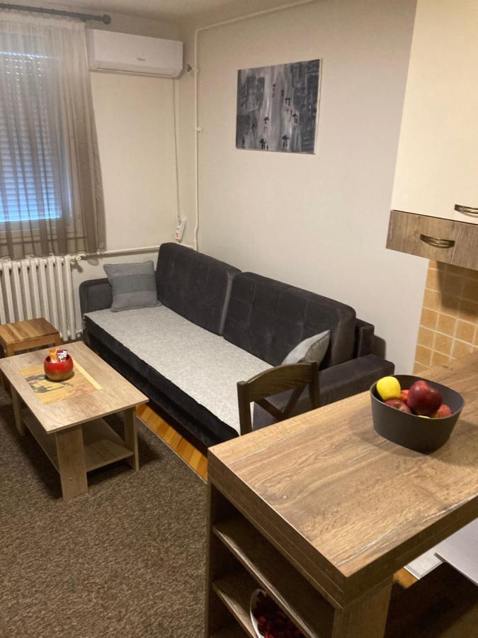 Sofi Apartment Nisz Zewnętrze zdjęcie